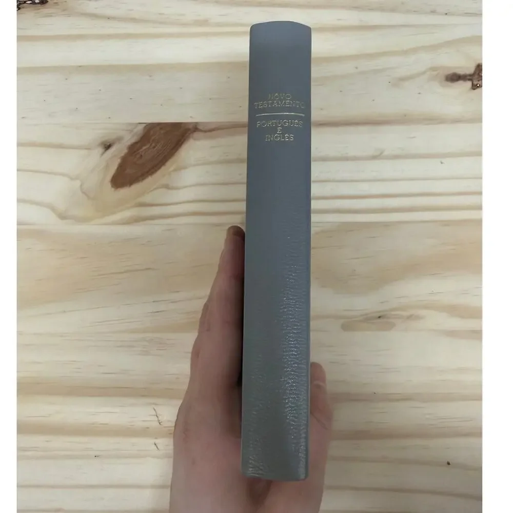 Novo Testamento Portugues E Ingles 1976 Gideon New Testament